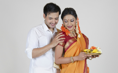 結婚式の「食器」は使い捨て!? インドの食事にまつわる豆知識