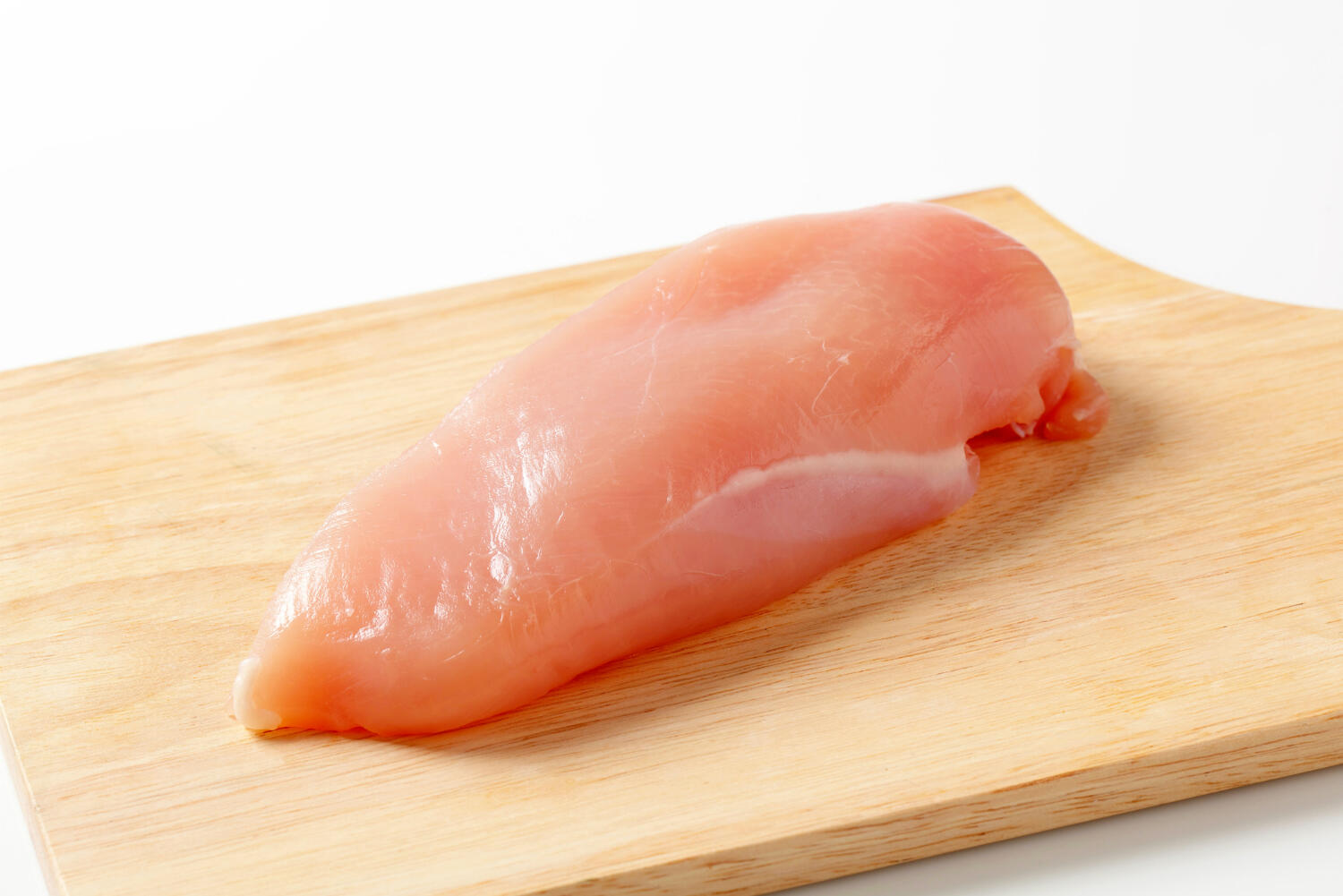 鶏むね肉は、切り方によって「ビタミンB群が半減」 調理のコツは？