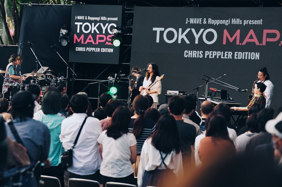 BREIMENのライブ写真！ 新井和輝(King Gnu)、AAAMYYYも登場【TOKYO M.A.P.S Chris Peppler EDITION】