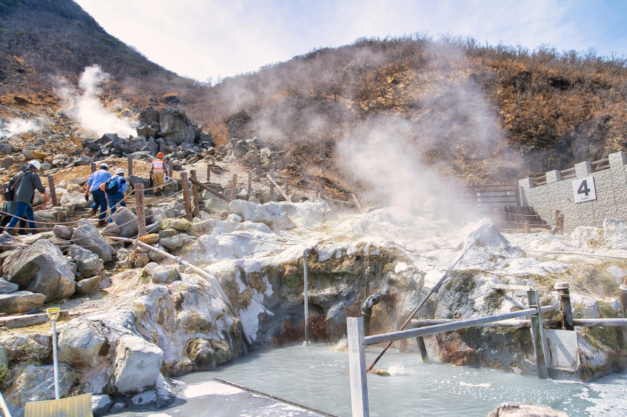 箱根から15時間、リレー形式で「温泉」を運ぶ!? 箱根の歴史やグルメを紹介