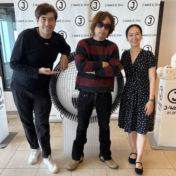 浅井健一「真正面から、机に向かって決めました」 本気で“聴いてほしい”楽曲を選んだベストアルバム