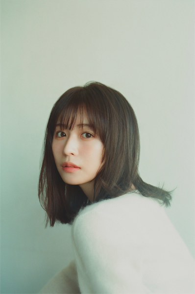 長濱ねるが大好きなお蕎麦屋さんで出会った“夏の匂いを感じる曲”とは?