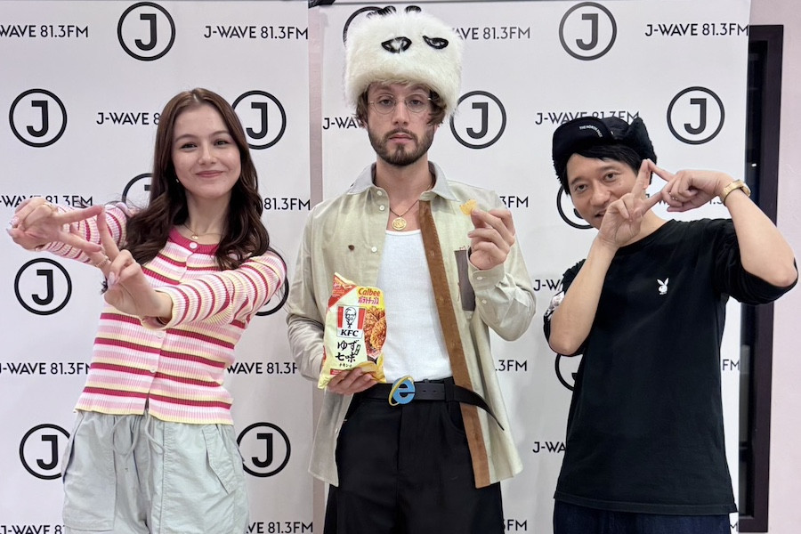 ストリーミング再生は累計「数十億回」超え！ カナダのbbno$が語る、大ヒット『edamame』制作秘話