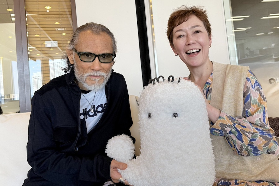  片岡鶴太郎は夜11時に起床「どんなに早くやっても、ヨガに5時間」 膨大なセリフを覚える舞台の裏側も語る