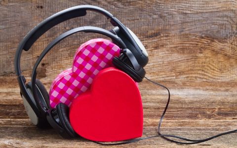 いきものがかり水野が選曲 好きと言わない恋の歌 J Wave News