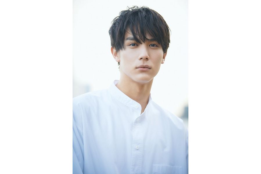 懸賞当選品 ザテレビジョン 中川大志さん直筆サイン入りポラロイド写真 fc600x400