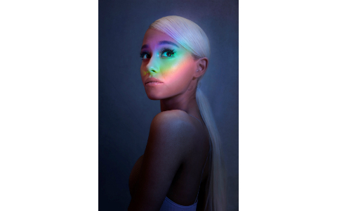 アリアナ グランデ 2週連続で1位獲得 アルバムタイトル Sweetener の意味は J Wave News