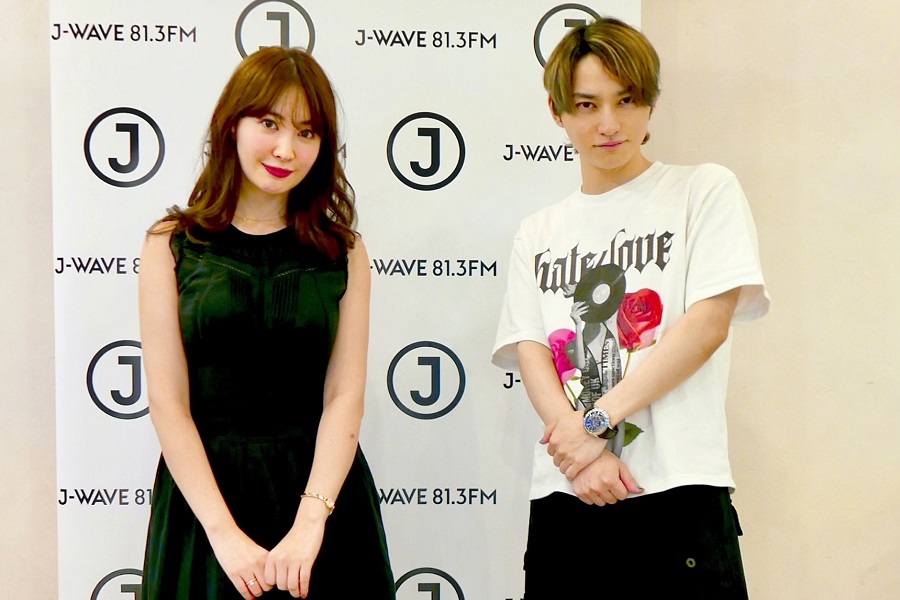 小嶋陽菜とSKY-HI、経営者としての思いを語り合う。心がけていることは