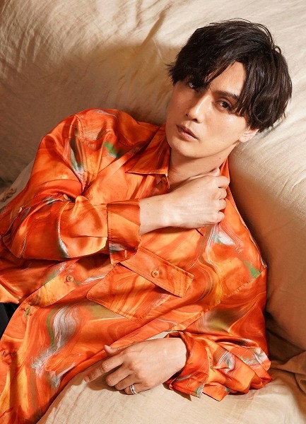 加藤和樹の「人生に影響を与えた」出会い、そして学びとは？ | J-WAVE NEWS