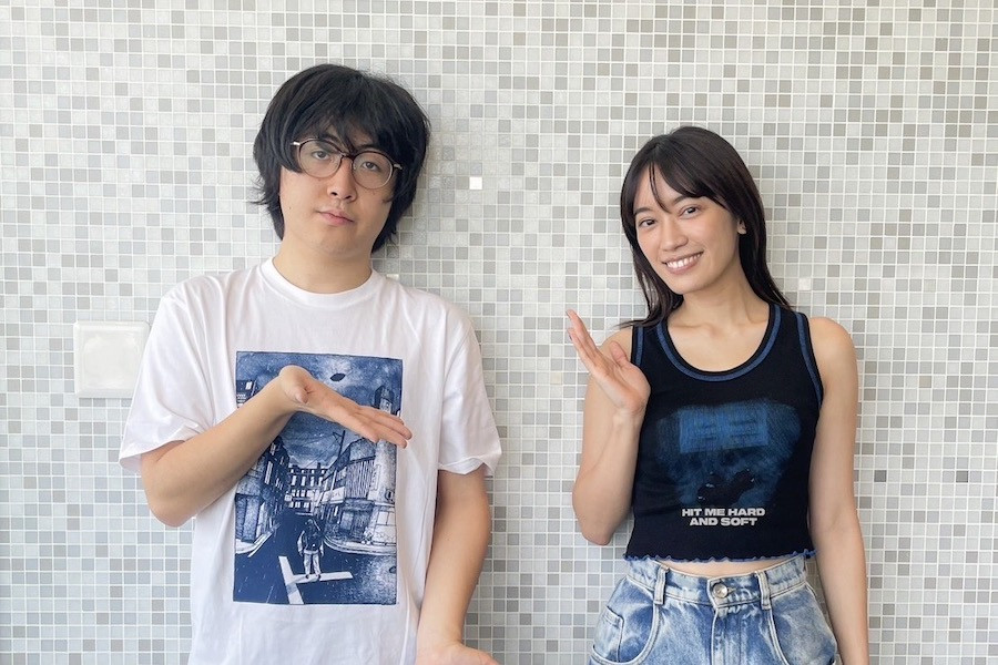 崎山蒼志、MVを実家で撮影！ Mega Shinnosuke×紫 今とのコラボ曲の秘話