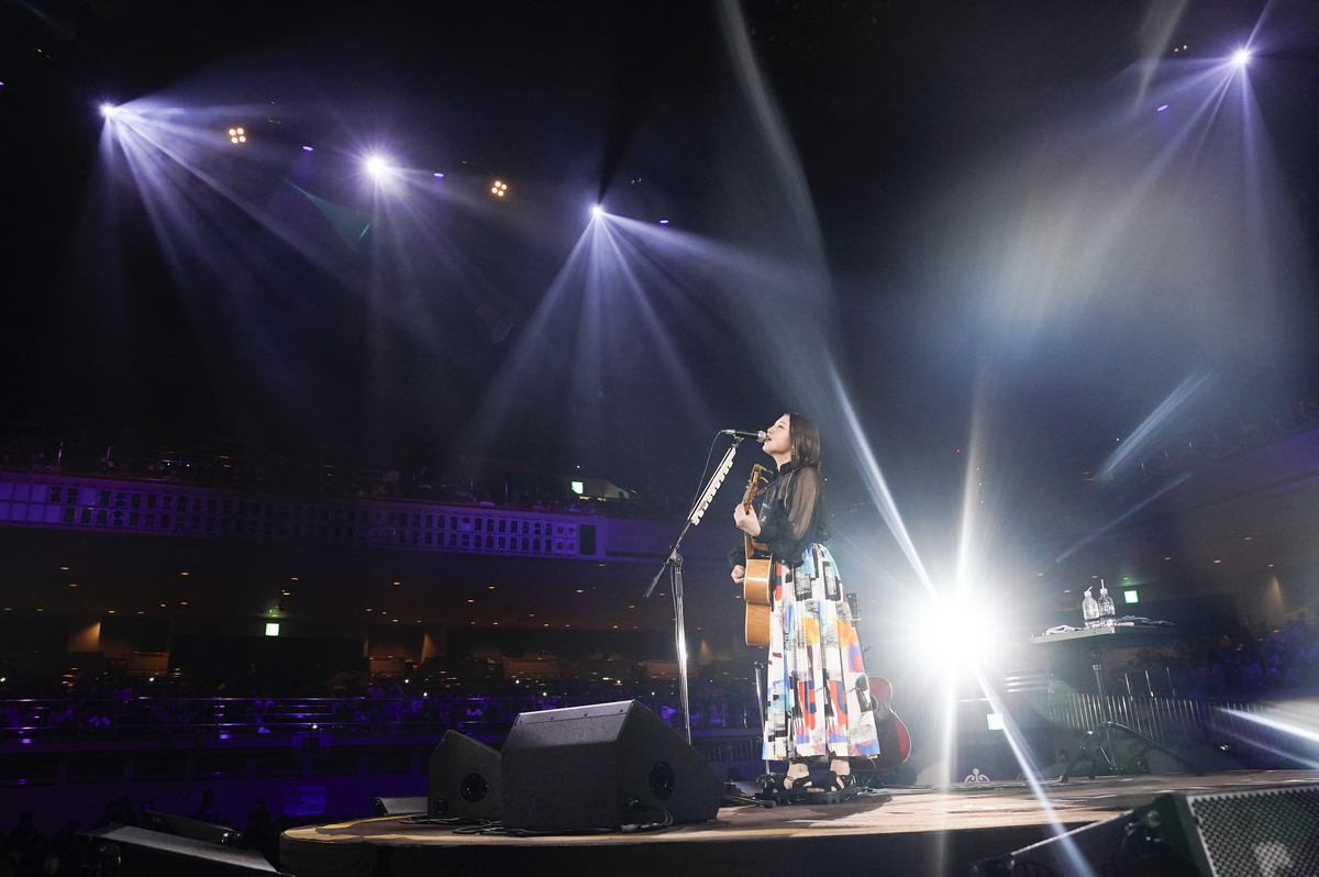 阿部真央が「ギタージャンボリー2024」でライブ！【フォトレポート