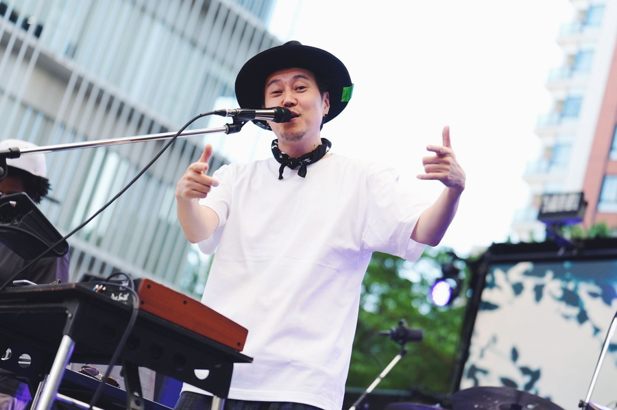 Nenashiが六本木ヒルズでライブ！ 写真をお届け【TOKYO M.A.P.S