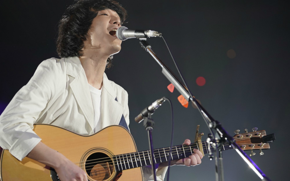 çŸ³å´Žã²ã‚…ãƒ¼ã„ ã‚®ã‚¿ãƒ¼1æœ¬ã§ æ­Œã®åŠ› ã‚'æ„Ÿã˜ã•ã›ã‚‹ã‚¹ãƒ†ãƒ¼ã‚¸ 30th J Wave Tokyo Guitar Jamboree J Wave News