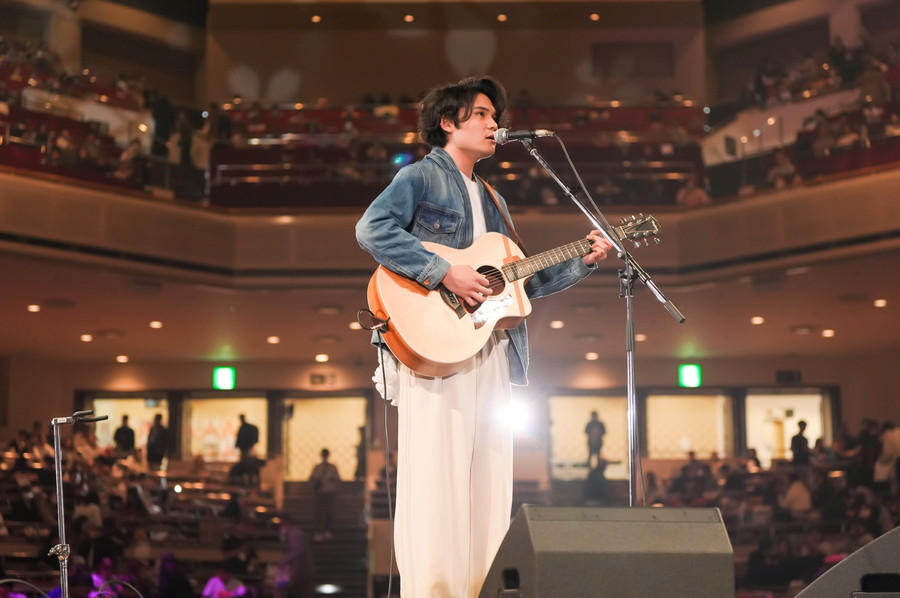 Gakuのライブ写真をお届け！ ギター弾き語りの祭典「ギター