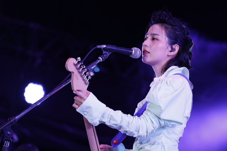 のん×テクノロジー！ 魅力が爆発のライブ【イノフェス写真レポ】 | J